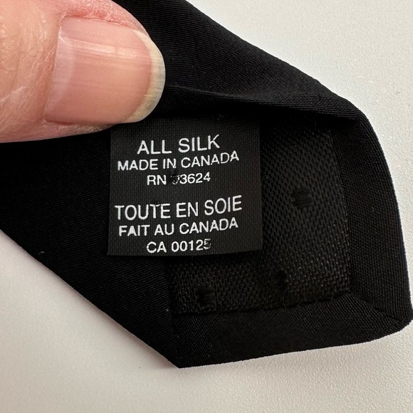 NORMAN Rockwell 1993 The Saturday Evening Post Black 100% Silk Men’s Tie - Picture 5 of 7